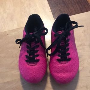 Girls soccer cleats